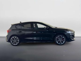 Ford Focus 1.0T EcoBoost ST-Line Vignale Hatchback 5dr Petrol Manual Euro 6