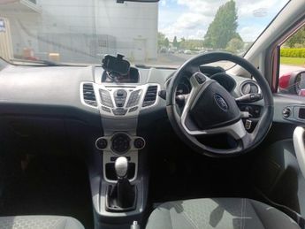 Ford Fiesta 1.25 Zetec 5dr