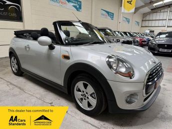 MINI Convertible 1.5 Cooper Convertible 2dr Petrol Manual Euro 6 (s/s) (136 ps)