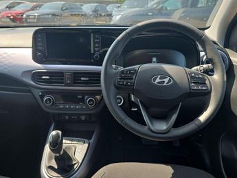 Hyundai i10 1.2 Premium 5dr Automatic