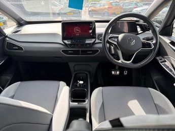 Volkswagen ID.3 Pro Performance 58kWh Style Hatchback 5dr Electric Auto (204 ps)