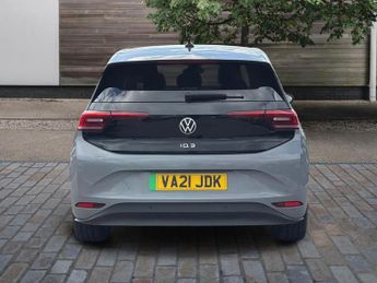 Volkswagen ID.3 Pro Performance 58kWh Style Hatchback 5dr Electric Auto (204 ps)