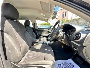 Audi A3 1.6 TDI Sport Sportback S Tronic Euro 6 (s/s) 5dr (Nav)