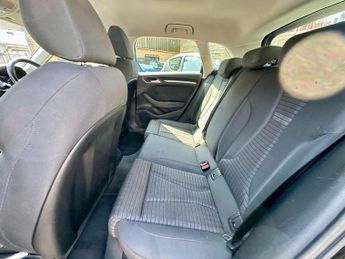 Audi A3 1.6 TDI Sport Sportback S Tronic Euro 6 (s/s) 5dr (Nav)