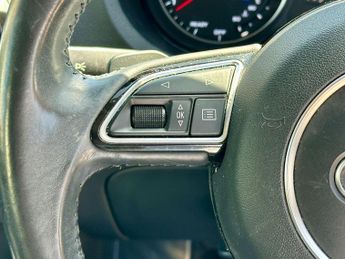 Audi A3 1.6 TDI Sport Sportback S Tronic Euro 6 (s/s) 5dr (Nav)