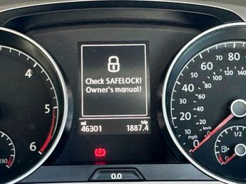 Volkswagen Golf 1.6 TDI BlueMotion Tech SE DSG Euro 5 (s/s) 5dr