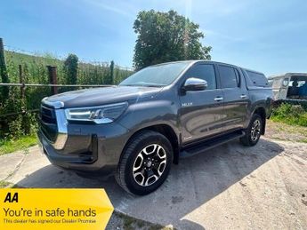 Toyota Hi Lux 2.8 D-4D Invincible 4WD Euro 6 (s/s) 4dr