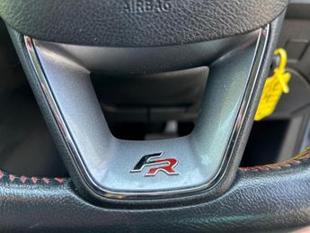 SEAT Leon 2.0 TDI CR FR Sport Tourer DSG Euro 5 (s/s) 5dr