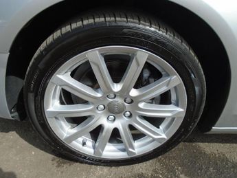 Audi A4 Avant 2.0 TDI SE Technik Multitronic Euro 5 (s/s) 5dr