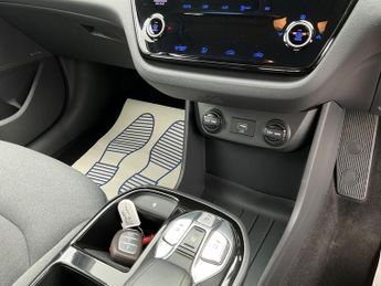 Hyundai Ioniq PREMIUM EV