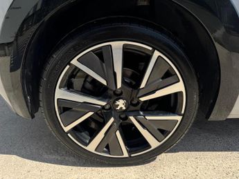 Peugeot 208 1.2 PureTech GT Line EAT Euro 6 (s/s) 5dr