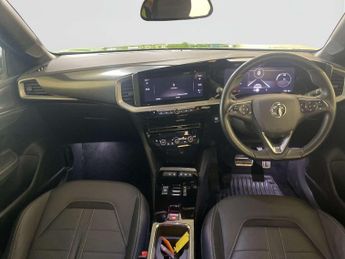 Vauxhall Mokka Electric 50kWh Ultimate SUV 5dr Electric Auto (136 ps)