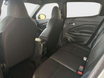 Nissan Juke 1.0 DIG-T N-Connecta SUV 5dr Petrol DCT Auto Euro 6 (s/s) (114 p