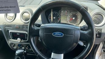 Ford Fusion 1.6 Plus 5dr