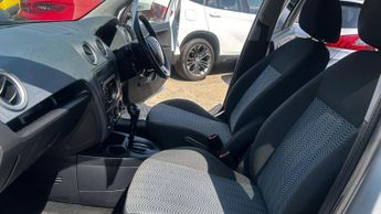 Ford Fusion 1.6 Plus 5dr