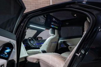 BMW i7 50 105.7kWh M Sport Auto eDrive 4dr