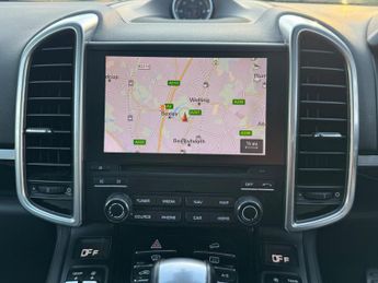 Porsche Cayenne 3.0 TD V6 TiptronicS 4WD Euro 6 (s/s) 5dr