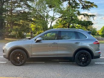 Porsche Cayenne 3.0 TD V6 TiptronicS 4WD Euro 6 (s/s) 5dr