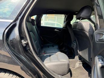 Mercedes-Benz B Class 1.5 B180d Exclusive Edition 7G-DCT Euro 6 (s/s) 5dr