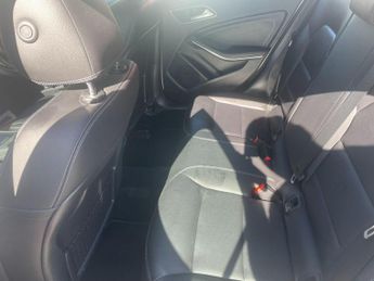 Mercedes-Benz A Class 1.5 A180d Sport 7G-DCT Euro 6 (s/s) 5dr