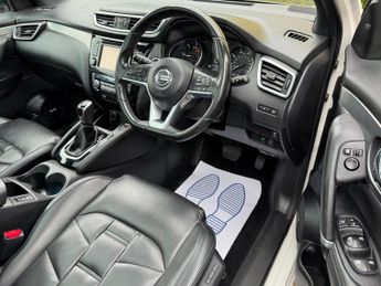 Nissan Qashqai 1.6 dCi Tekna+ XTRON Euro 6 (s/s) 5dr