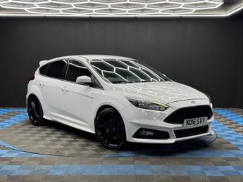 Ford Focus 2.0T EcoBoost ST-2 Euro 6 (s/s) 5dr