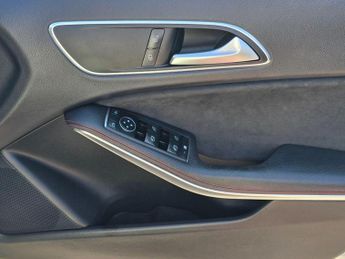 Mercedes-Benz A Class 2.1 A220 CDI AMG Sport 7G-DCT Euro 6 (s/s) 5dr