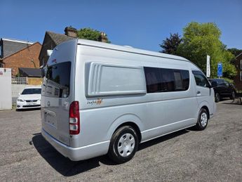 Toyota HiAce CAMPER, FRESH JAPANESE IMPORT