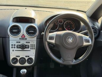 Vauxhall Corsa 1.4i 16v SXi 5dr