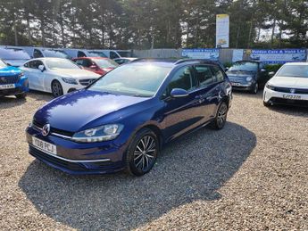 Volkswagen Golf TDi 1.6 TDI SE Nav Euro 6 (s/s) 5dr
