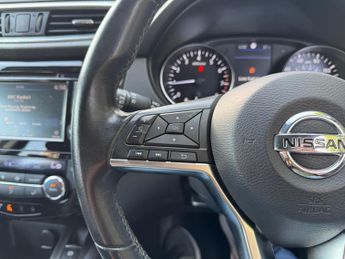 Nissan Qashqai 1.3 DIG-T Acenta Premium DCT Auto Euro 6 (s/s) 5dr