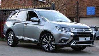 Mitsubishi Outlander 2.0 MIVEC Exceed CVT 4WD Euro 6 (s/s) 5dr