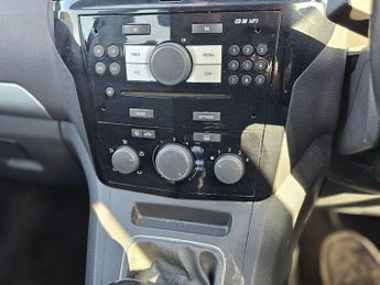 Vauxhall Zafira 1.8 16V Exclusiv Euro 5 5dr (SNav)