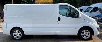 Vauxhall Vivaro 2.0 2900 CDTi Sportive Panel Van 4dr Diesel Manual FWD L3 (195 g