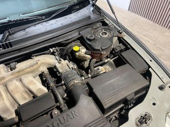 Jaguar X-Type 2.5 V6 SE (AWD) 4dr