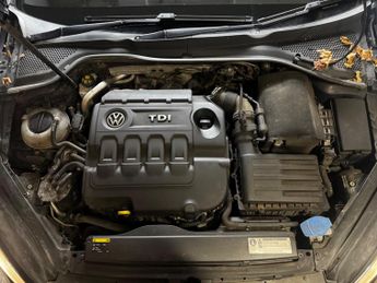 Volkswagen Golf 2.0 TDI BlueMotion Tech R-Line Hatchback 5dr Diesel DSG Euro 6 (