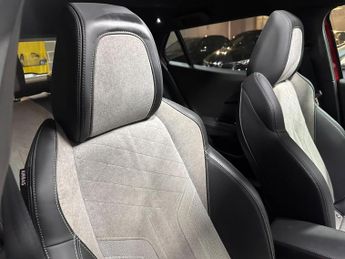 Peugeot E-2008 50kWh GT Premium Auto 5dr