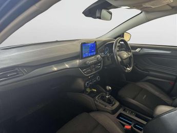 Ford Focus 1.0T EcoBoost Active X Estate 5dr Petrol Manual Euro 6 (s/s) (12