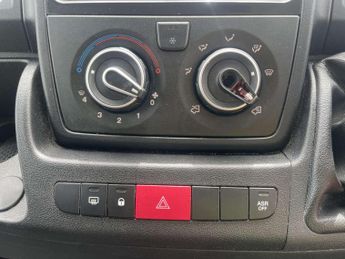 Citroen Relay 2.2 BlueHDi 35 Enterprise Edition Panel Van 5dr Diesel Manual L4