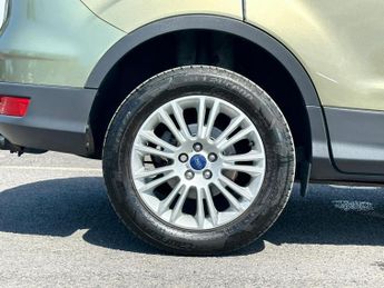 Ford Kuga 2.0 TDCi Titanium Powershift AWD Euro 5 5dr