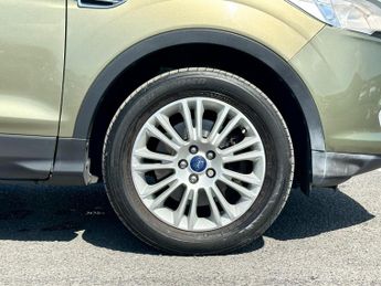 Ford Kuga 2.0 TDCi Titanium Powershift AWD Euro 5 5dr