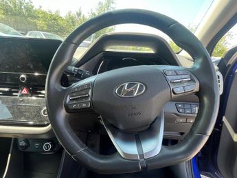 Hyundai IONIQ 38.3kWh Premium Auto 5dr