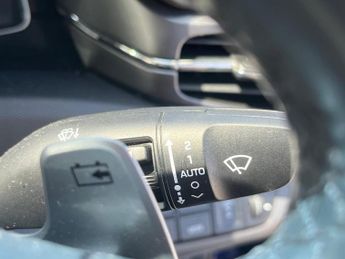 Hyundai IONIQ 38.3kWh Premium Auto 5dr