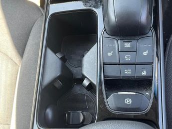Hyundai IONIQ 38.3kWh Premium Auto 5dr