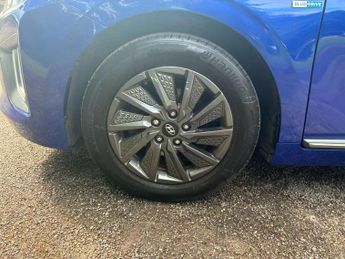 Hyundai IONIQ 38.3kWh Premium Auto 5dr