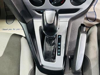 Ford Focus 1.6 Zetec Powershift Euro 5 5dr