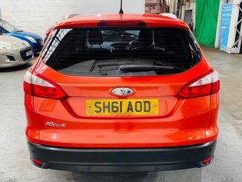 Ford Focus 1.6 Zetec Powershift Euro 5 5dr