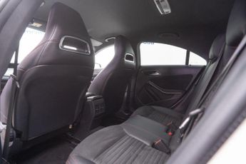 Mercedes-Benz CLA 1.6 CLA200 AMG Line Night Edition Coupe 7G-DCT Euro 6 (s/s) 4dr