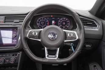 Volkswagen Tiguan 2.0 TSI R-Line DSG 4Motion Euro 6 (s/s) 5dr