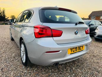 BMW 1 Series 1.5 118i SE Business Auto Euro 6 (s/s) 5dr